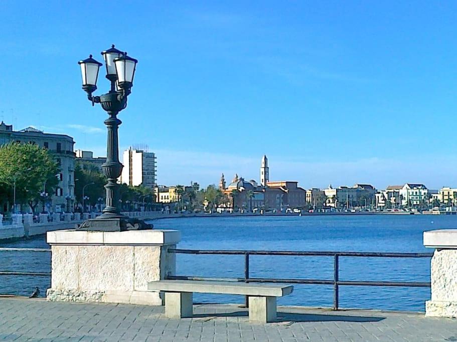Welcome To Барі Екстер'єр фото